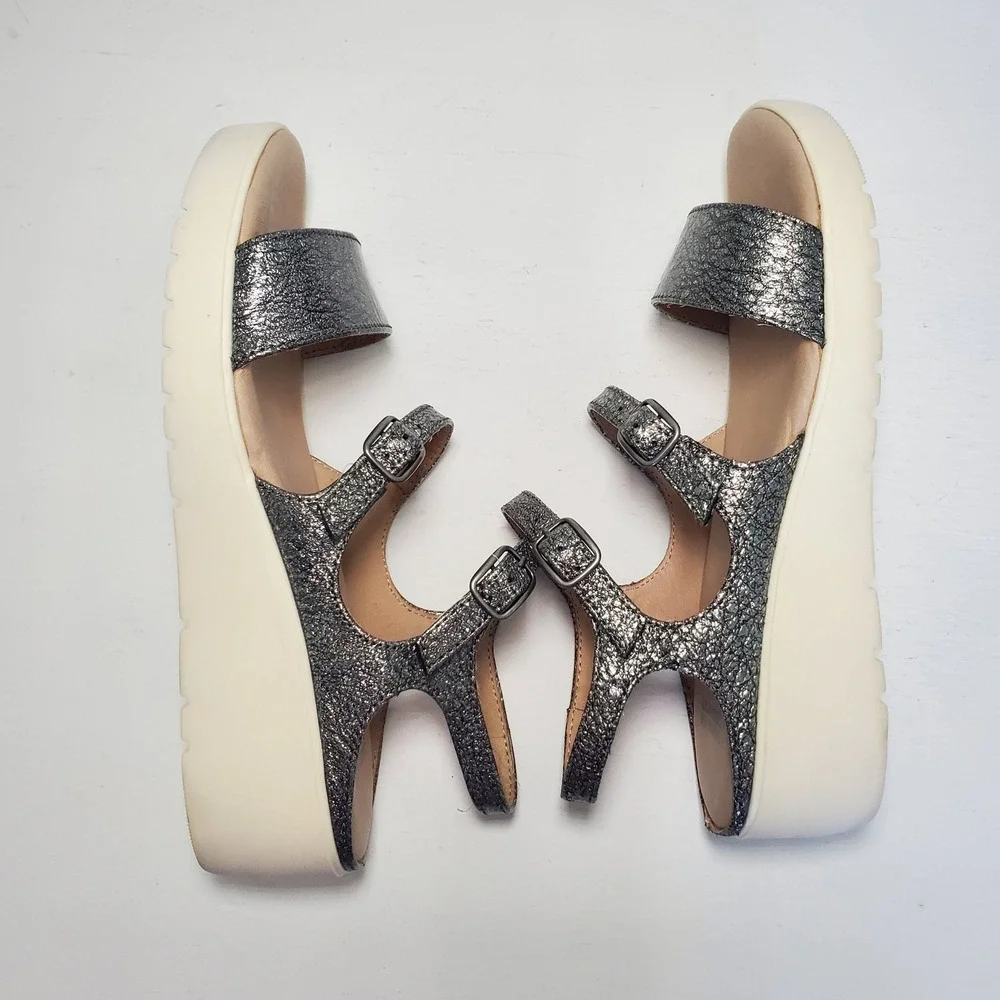 Johnston & Murphy Women Metallic Silver Wedge Platform Sandal Buckle Ankle Strap